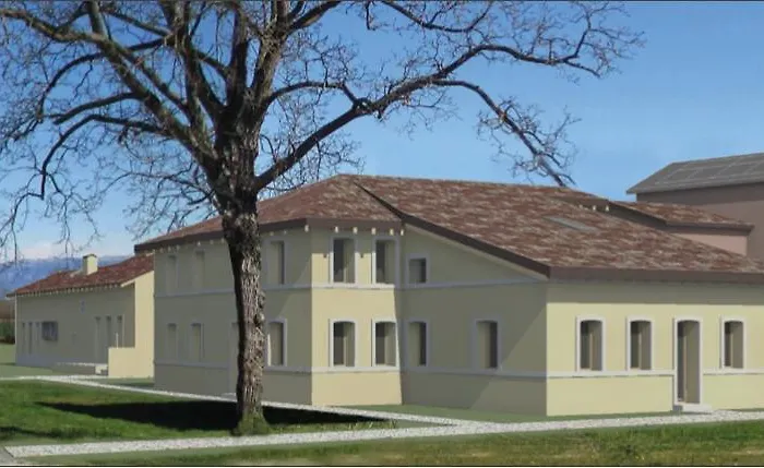 Ghislanzoni شقة *