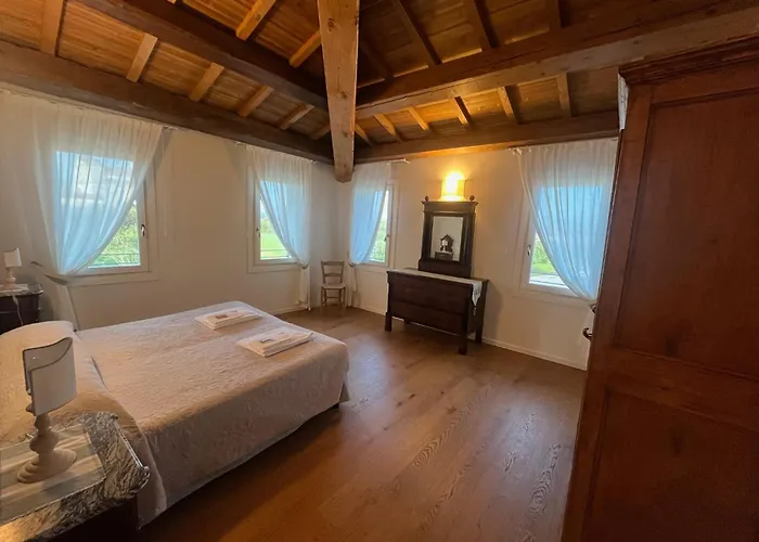 Ghislanzoni Apartment
