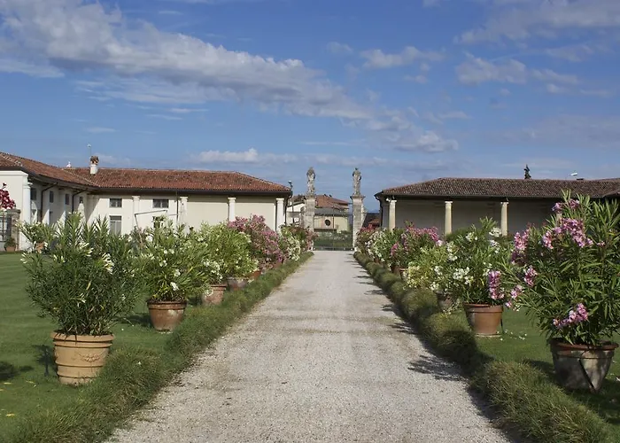 شقة Ghislanzoni *